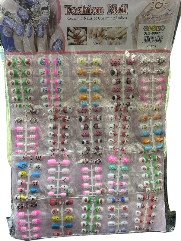 Adet: 6,5₺ / Şekilli Tırnaklar Resimli/ 40lı paket