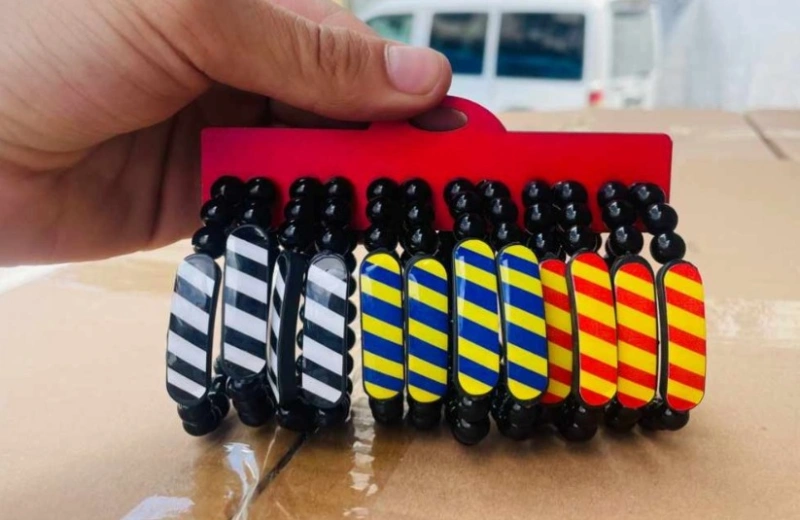 TARAFTAR RENKLER BİLEKLİK  / ADET 7,50₺ / PAKET 12Lİ