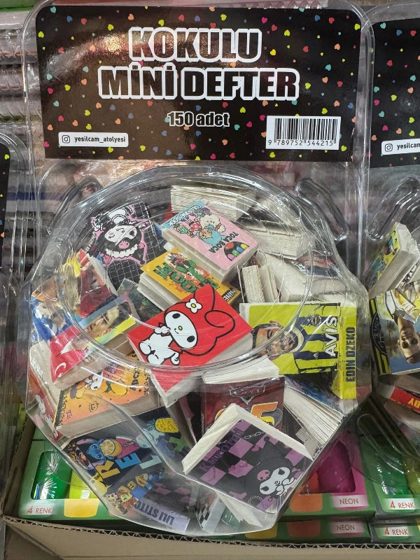 Adet: 5,25₺ / Mini Kokulu Kitaplar / 150li Stant