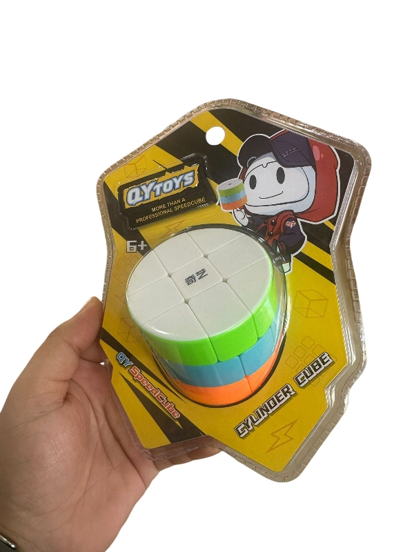 Yuvarlak Model Lüks Zeka Küpü