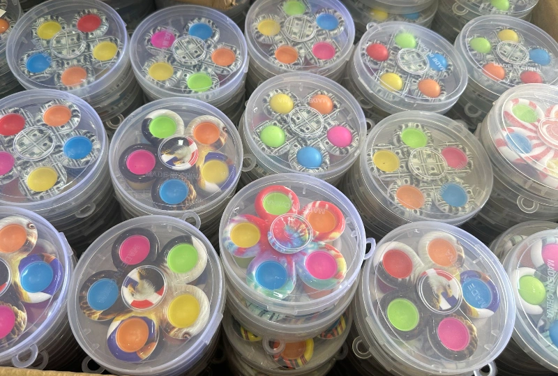 Kutulu Lüks İthal Stres Çarkı Popitli ( paket 24lü )