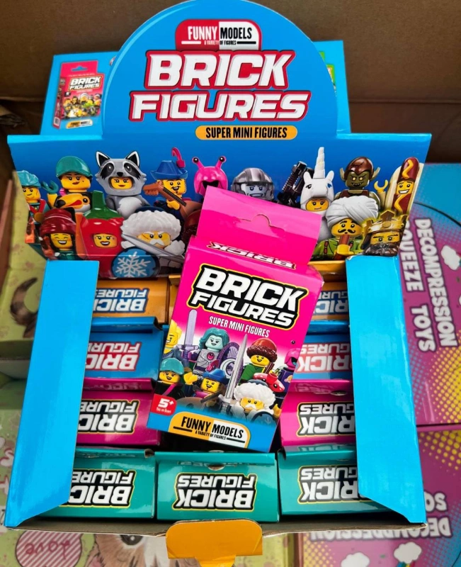 BRİCK FİGÜRES LEGOLAR / 12Lİ STANT